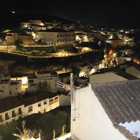 Apartmán Atico De La Miel Setenil De Las Bodegas Exteriér fotografie