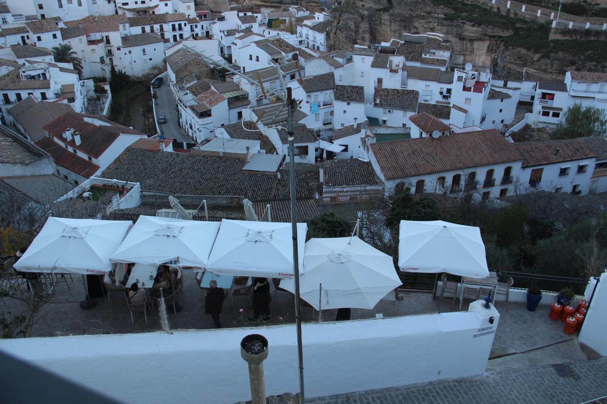 Apartmán Atico De La Miel Setenil De Las Bodegas Exteriér fotografie