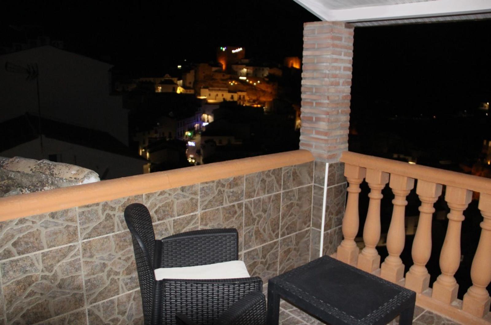 Apartmán Atico De La Miel Setenil De Las Bodegas Exteriér fotografie